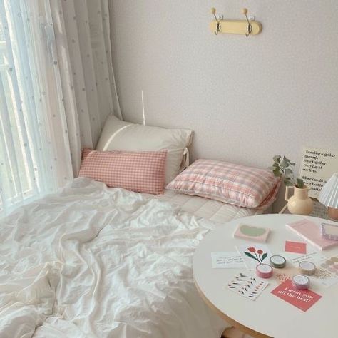 Pastel Room Decor, Aesthetic Bedroom Ideas, Dekorasi Kamar Tidur, Pastel Room, Redecorate Bedroom, Minimalist Room, Pretty Room, Room Design Bedroom, Dream Room Inspiration