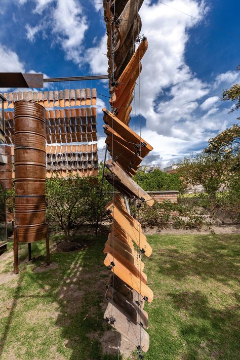 Daniel Moreno Flores creates hanging-tile screen at illustrator's home Tiles House, Bricks Wall, Home Structure, Concept Models Architecture, Brick Construction, Architecture Presentation Board, Permaculture Design, Clerestory Windows, Roof Trusses