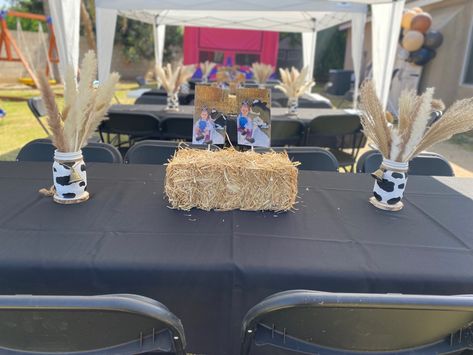 Cow Party Centerpiece Ideas, Holy Cow I’m One Table Centerpieces, Cow Desert Table, Cow Themed Birthday Party Centerpieces, Cow Themed First Birthday Party, My First Rodeo Centerpieces, Cow Themed First Birthday Boy, Cow 1st Birthday Boy, Cow Theme Centerpieces