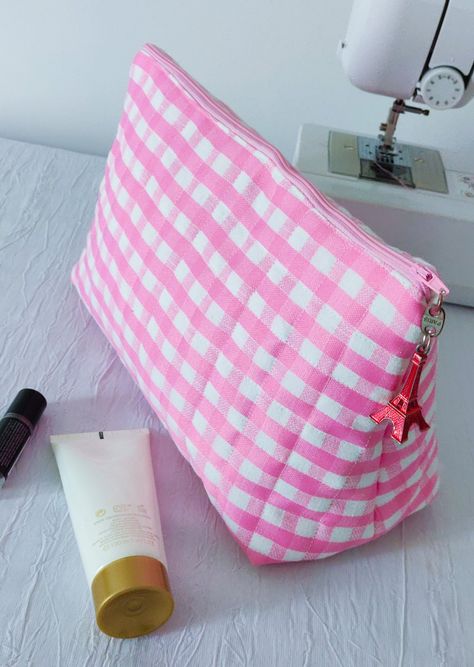 Sewing kit bag