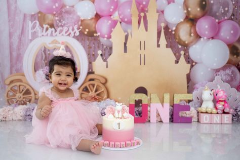 Princess Themed Cake Smash Photoshoot (For First Birthdays) Swipe right for photographs from this session. Lots of different themes available. www.chiswickchildphotography.co.uk Telephone: 07960 747190 #londonmums #Chiswick #hammersmith Princess Themed Cake, Christening Themes, Themed Cake Smash, Cake Smash Photoshoot, Smash Photoshoot, Cake Smash Theme, One Year Birthday, Smash Cake Photoshoot, Princess Cake