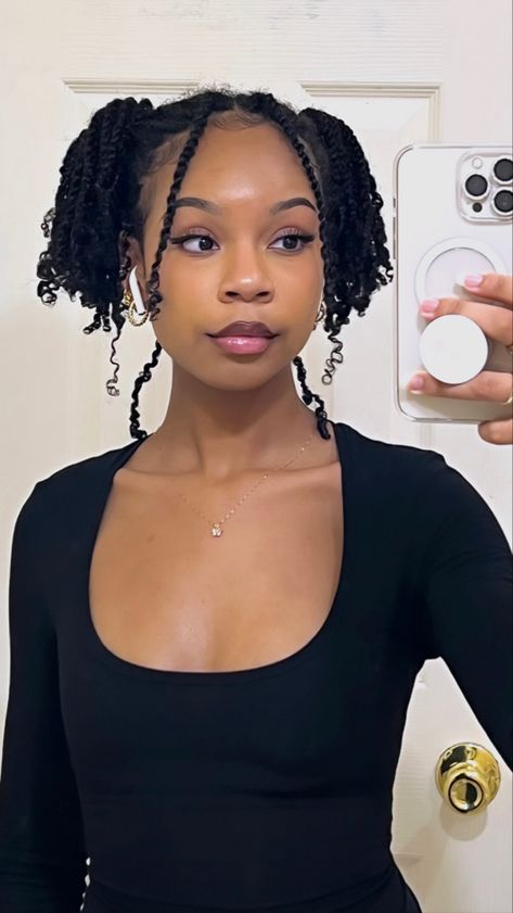 Mini Twists Type 4 Hair, Short Protective Styles Natural Hair Mini Twists, Twists With Hair Added, Mini Twist Ponytail, Short Natural Twist Hairstyles, Twist Hair Styles For Black Woman, Mini Twist Hairstyle, Short Twist Styles For Black Women, Natural Mini Twist Hairstyles