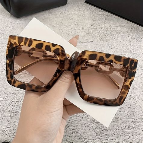 Luxury Cat, Cat Eye Sunglasses Women, Large Frames, Oversized Sunglasses, Affordable Clothes, Glasses Fashion, Square Frames, Eyewear Sunglasses, Cat Eye Sunglasses