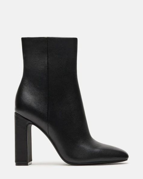 ALLISON BLACK LEATHER | Steve Madden (US) Shoe Capsule, Black Booties Outfit, Unusual Outfits, Boots Steve Madden, Sneakers Heels, Sleek Chic, Tour Outfits, Party Fits, Black Platform Boots