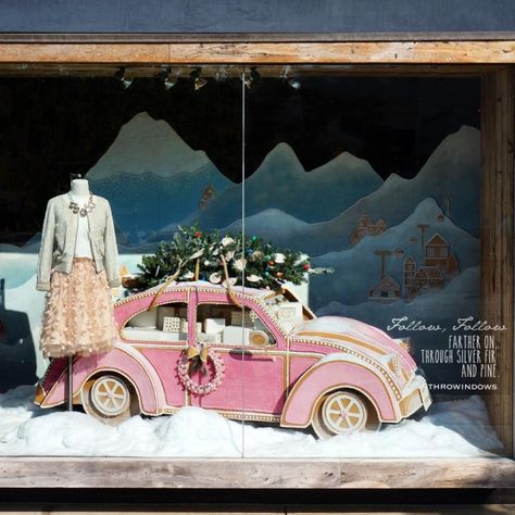 » Anthropologie “Sugared & Spiced” Holiday 2015 Windows Anthropologie Display, Anthropologie Christmas, Holiday Window Display, Window Display Retail, Anthropologie Holiday, Christmas Displays, Christmas Windows, Christmas Window Display, Store Window Displays