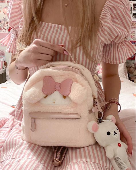 Heart Plush, Cartoon Backpack, Cartoon Bag, Plush Bags, Pink Hello Kitty, Plush Backpack, Pink Rabbit, Childrens Backpacks, Cute Backpacks