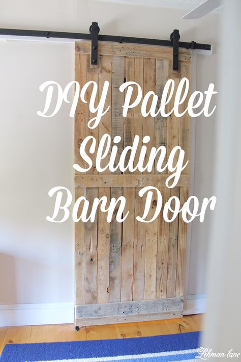 Barn Door Diy, Pallet Door, Pallet Barn, Door Diy, Diy Barn Door, Doors And Hardware, Diy Holz, Sliding Barn Door Hardware, Wood Pallet Projects