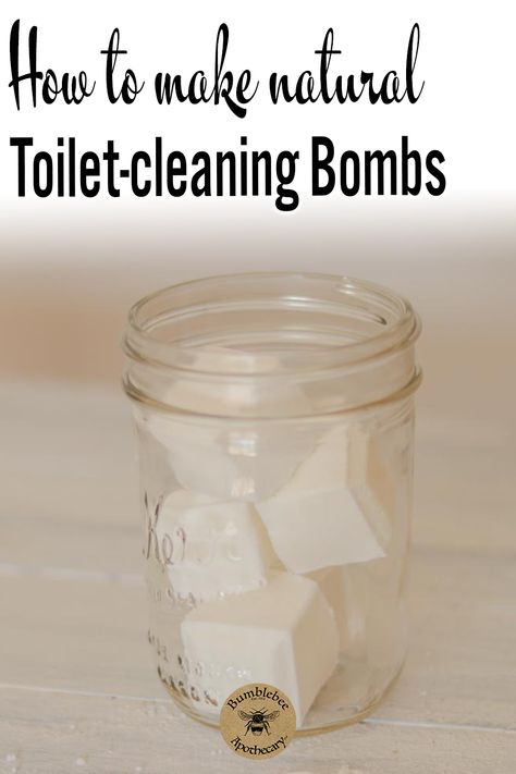 Toilet Boms Diy, Diy Toilet Cleaner, Natural Toilet Cleaner, Doterra Cleaning, Cleaning The Toilet, Essential Oil Spray Recipes, Diy Scrubs, Natural Cleaning Products Diy, Nontoxic Cleaning