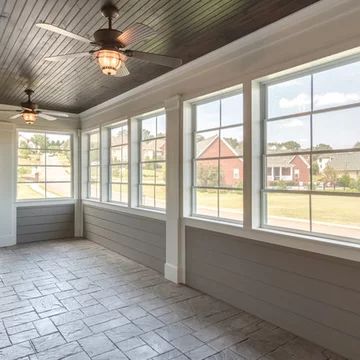 Enclosed Sunroom Ideas, Porch To Sunroom Conversion, Sunporch Ideas, Porch To Sunroom, Rustic Sunroom, Four Season Sunroom, Sunroom Remodel, Sunroom Windows, Small Sunroom