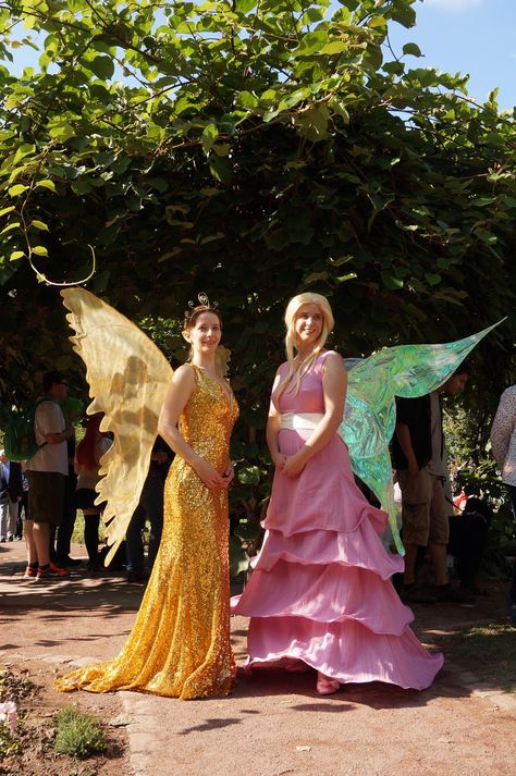 Queen Clarion Wings Fairies Cosplay, Disney Fairies Costumes, Fae Outfit, Queen Clarion, 2015 Halloween Costumes, Fairy Costumes, Fashion Collection Inspiration, Fairy Cosplay, Fairy Festival