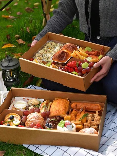 1 Piece, Picnic Box With Lid, Outdoor Camping Kraft Paper Packaging Box, Large Roasted Light Fruit Dessert Bento Box Wedding Party Gift Bags Picnic Hamper Ideas, Bento Box Picnic, Picnic Box Ideas Food, Food Gift Box Ideas, Picnic Boxes Ideas, Dessert Gift Box Ideas, Coffee Picnic, Picnic Boxes, Pick Nick