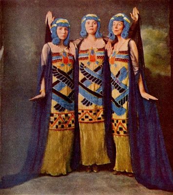 Egyptian Inspired Fashion, Cleopatra Quotes, Egyptian Movies, Egyptian Inspired, Quotes Wisdom, Egyptian Revival, The Wisdom, Costume Outfits, Woman Painting