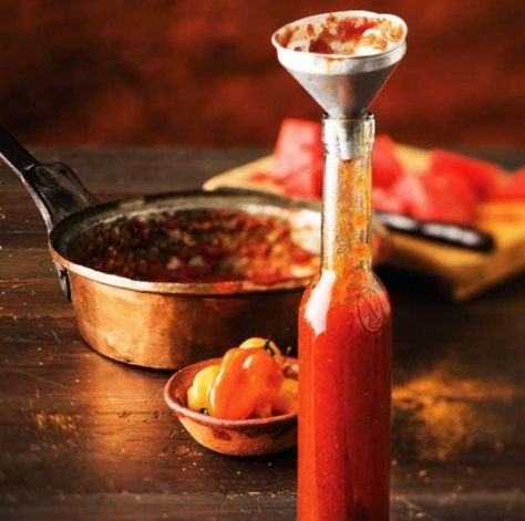 Spice Up Your Summer with These Fruit-Based Hot Sauce Recipes - Chowhound Fruit Hot Sauce, Hot Sauce Recipe, Green Chili Recipes, Pepper Sauce Recipe, Homemade Hot Sauce, Habanero Hot Sauce, Chile Peppers, Canned Foods, Mango Sauce