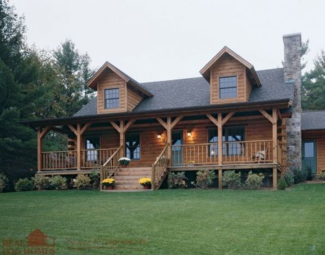 Log Cabin Homes Exterior Country, Log Homes With Wrap Around Porch, Cabin Style House Exterior, Wooden Log House, Log Cabin Style Homes, Log Cabin Home Plans, Family Cabin Exterior, Modern Log House Exterior, Log Home Porch Ideas