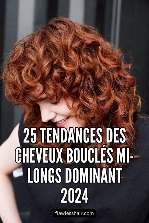 La couleur cuivrée vive sur la mi-longueur cheveux frisés crée un volume naturel. AVERTISSEMENT : Cette coiffure peut susciter beaucoup d'envie chez les personnes qui vous suivent. // Crédit photo : Instagram @davinescolor Short Wavy Hair, Short Wavy, A Plus, Hair Waves, Photo Instagram, Wavy Hair, Bob Hairstyles, Balayage, Hair Styles