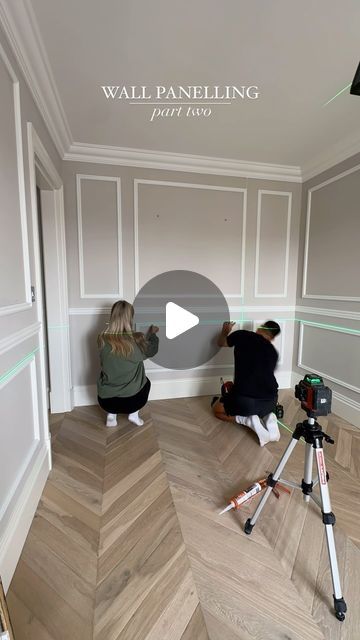 Jodie Smith on Instagram: "• P a n e l  W i t h  U s •  Lots of you guessed correctly, this room will be our dining room. We still have lots to do and I’m on the hunt for the perfect dining room furniture but I’ll keep you updated with progress over the next few weeks. The plan is to have a mirror in the middle panel, with two wall lights either side. ❣️  Panelling details: Gemini mouldings (18mm) and Edwardian dado rail @skirting4u *gifted  • • • #fyp #foru #panelling #wallpanelling #panels #diypanelling #homeinspiration #neutralhome #skirting4u #homeideas #homeimprovements #inspo" Beige Panelling Dining Room, Living Room Panelling With Fireplace, Dining Room Decor Paneling, Wall With Moulding Design, Chimney Wall Panelling, Wall In The Middle Of Living Room, Panelled Lounge Wall, Rooms With Dado Rails, Lounge With Picture Rail