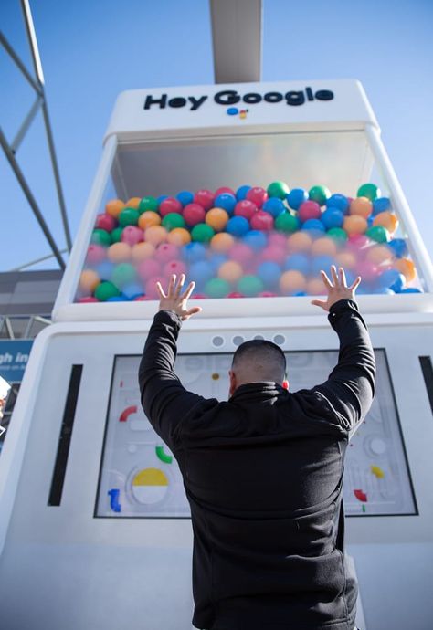 CES 2018: Inside the Playful 'Google Assistant' Takeover Festival Brand Activation, Experiential Marketing Events, Marketing Activations, Interactive Events, Event Games, Brand Activations, Interactive Exhibition, Entrance Gates Design, Experiential Marketing