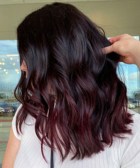 50 Beautiful Burgundy Hair Colors to Consider for 2023 - Hair Adviser Balayage Indian, Dark Maroon Hair, Burgundy Hair With Highlights, Deep Burgundy Hair, Red Burgundy Hair Color, Pelo Color Vino, Dark Burgundy Hair, Burgundy Red Hair, Burgundy Hair Dye