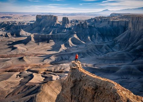 Goblin Valley State Park, Dinosaur Tracks, Different Planets, Utah Road Trip, Capitol Reef National Park, Canyonlands National Park, Skyline View, Natural Landscapes, Natural Bridge