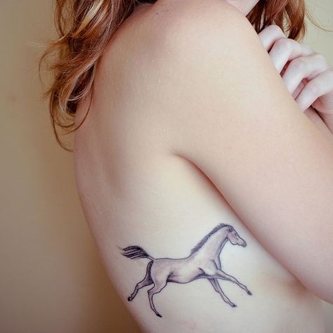 Best Horse Tattoos – Our Top 10 Small Horse Tattoo, Horse Tattoo Design, Single Line Tattoo, Meaningful Tattoos For Women, Small Meaningful Tattoos, Geniale Tattoos, Horse Tattoo, Temporary Tattoo Designs, Tattoo Designs And Meanings