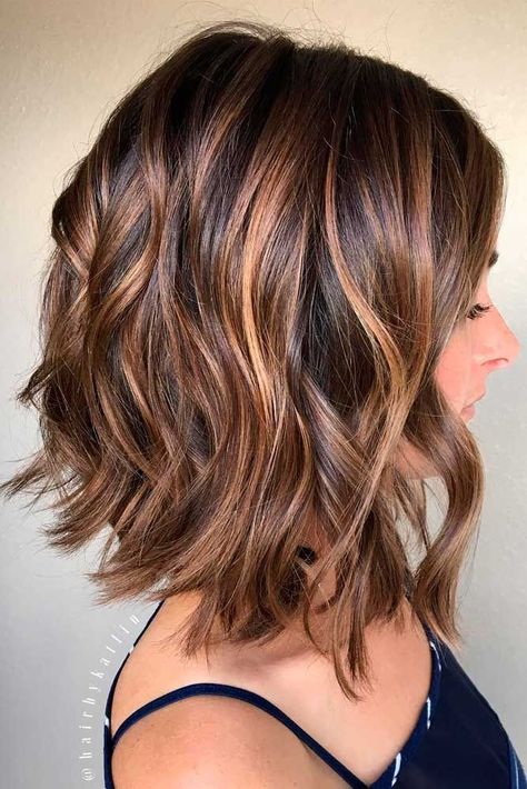 Beautiful Medium Bob Haircuts Unique Mid Length Hairstyles, Hair Lengths For Fine Hair, Shoulder Length Short Hairstyle Women, Aline Shoulder Length Hair, Midlength Lob Haircuts, Spring Hair Color For Dark Hair, Long Bob Hairstyles With Bangs Over 40, Popular Hair Cuts 2023, Medium Length A Line Haircut