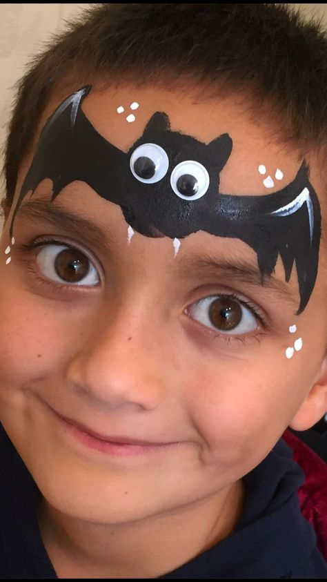 Bat Face Painting Kids, Face Painting For Halloween For Kids, Kids Bat Makeup, Halloween Simple Face Paint, Face Paint Kids Halloween, Halloween Face Paint Kids Easy, Halloween Kid Face Paint, Bat Face Paint Kids, Easy Kids Halloween Face Paint