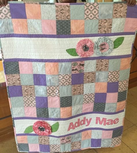 Quilts With Names Applique, Pocket Full Of Posies, Kid Quilts, Personalized Baby Quilt, Kids Quilts, Baby Quilt Pattern, Baby Pattern, Baby Quilt Patterns, Childrens Quilts