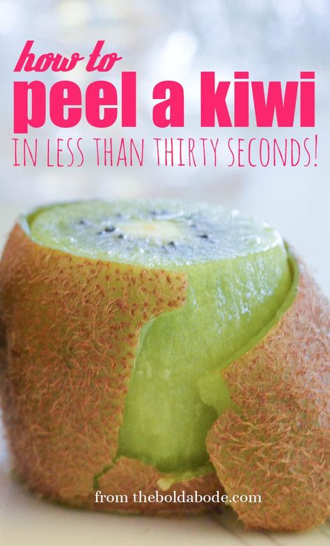 Love kiwis but hate to peel them? Try this little trick and you'll be buying them often and in bulk! Ways To Eat Kiwi, How To Eat Kiwi Fruit, How To Peel Kiwi, How To Eat Kiwi, Food Tips, Veggie Dishes, Kitchen Tips, Fruit Recipes, Baking Tips