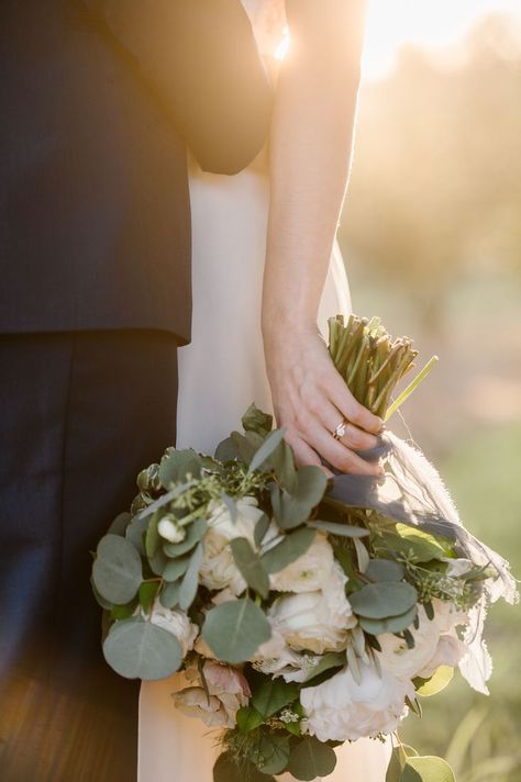 Ranunculus White, Peonies White, White Anemones, Flowers Ribbon, Dollar Eucalyptus, White Ranunculus, Wedding Portrait Poses, Peonies And Hydrangeas, Wedding Engagement Pictures