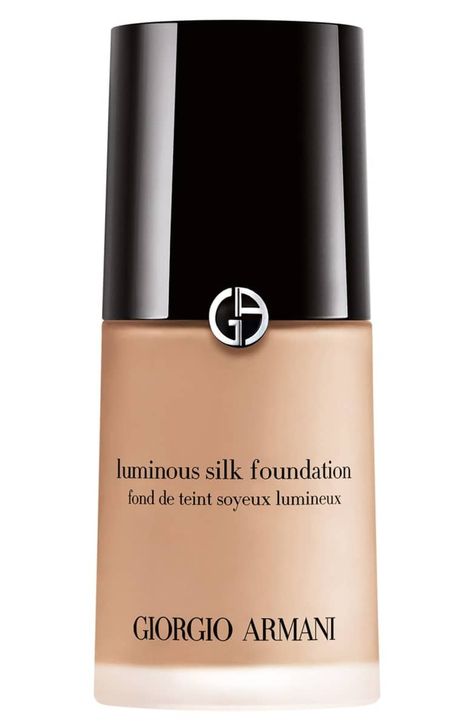 Giorgio Armani Luminous Silk Foundation, Armani Luminous Silk Foundation, Armani Luminous Silk, Luminous Makeup, Giorgio Armani Luminous Silk, Skin Moles, Airbrush Foundation, Luminous Silk Foundation, Lightweight Foundation