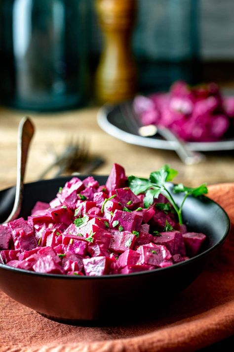 These Beets with Tahini are a simple side dish with Middle Eastern flavors. It is naturally vegan and whole30 approved. Tahini Salad, Roasted Garlic Hummus, Restaurant Inspired Recipes, Paleo Salads, Paleo Vegan, Beet Salad, Food Journal, Seasonal Recipes, Vegetable Sides