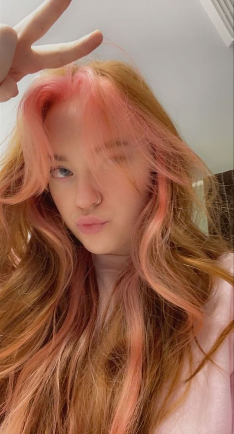 Natural Red And Pink Hair, Redhead Pink Hair, Pink Hair On Redheads, Copper Hair With Peach Money Piece, Ginger Hair Pink Outfit, Ginger And Coloured Hair, Red And Pink Halo Hair, Coral Money Piece Hair, Light Pink And Ginger Hair