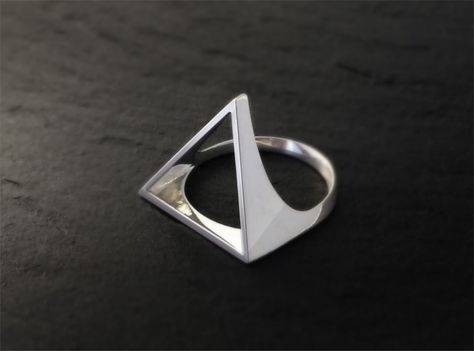 3d Printed Jewelry, Triangle Ring, Jewelry Minimalist, Printed Jewelry, Geometric Ring, Classy Jewelry, Minimal Jewelry, Geometric Jewelry, Bling Rings