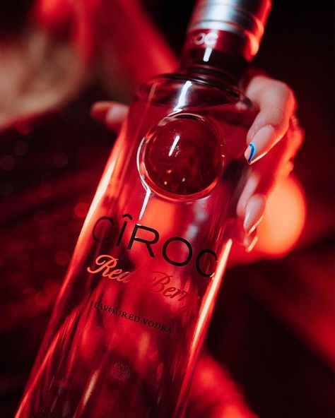 Ciroc Bottle, Flavoured Vodka, Ciroc Vodka, Food Inspired, Premium Vodka, Diamond Tiara, On The Horizon, Get The Party Started, Pineapple Juice