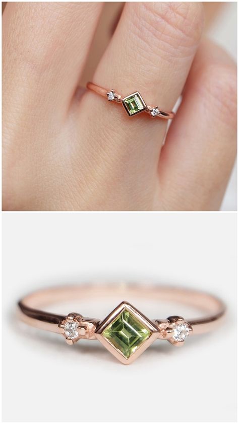 Gold Peridot Ring, Modern Gold Jewelry, August Birthstone Jewelry, Ring Birthstone, August Birthstone, Ring Ideas, Peridot Ring, Rare Gemstones, August Birth Stone