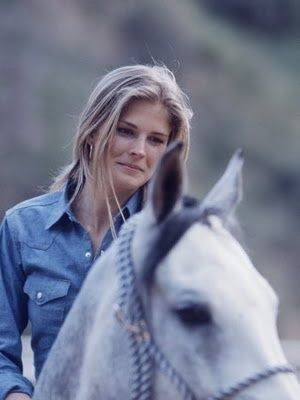 Candice Bergen Candace Bergen, Life Magazine Photos, Candice Bergen, Equestrian Chic, Elizabeth Montgomery, Angela Lansbury, Diana Vreeland, Farrah Fawcett, Lucille Ball