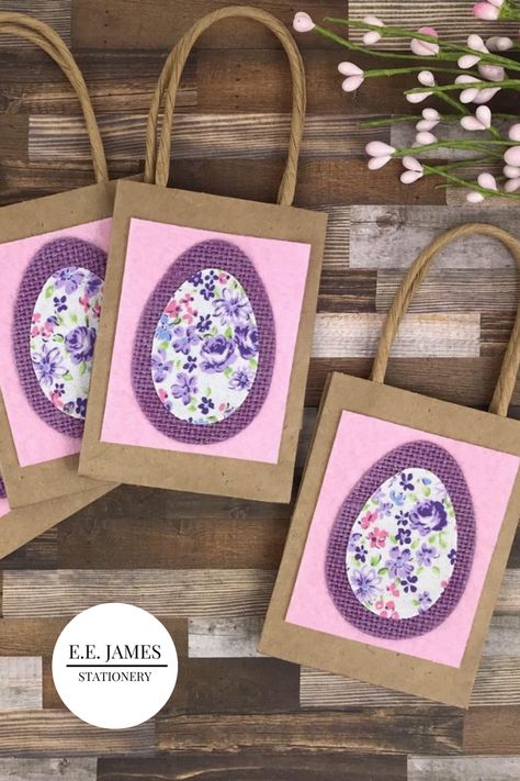 Easter Bag Craft, Easter Gift Bags Diy, Small Easter Gift Ideas, Easter Paper Bags, Easter Gift Card Holder, Small Easter Gifts, Velika Noč, Festive Packaging, Girls Crafts