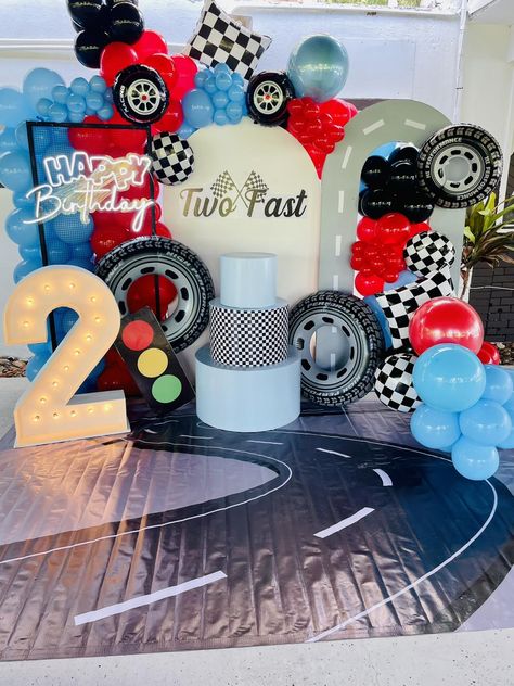 Ferrari Party Decoration, Race Car Birthday Party Ideas Decoration, Cars Decorations Party, Cars Party Ideas, Vintage Car Party, Brownsville Texas, Baby First Birthday Themes, Cars Birthday Party Decorations, 2nd Birthday Party For Boys