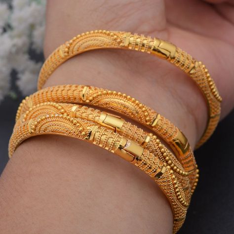 none Dubai Gold Bangles, Dubai Gold Jewelry, Wedding Bangles, Gold Bangles For Women, Bangles For Women, Color Wedding, Gold Plated Bangles, Bangles Indian, Silver Jewelry Design