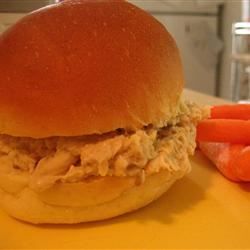 Hot Shredded Chicken Sandwiches Hot Shredded Chicken Sandwiches, Sandwich Buns, Shredded Chicken Sandwiches, Sandwich Vegetarian, Hot Chicken Sandwiches, Chicken Sandwich Recipes, Chicken Sandwiches, Hot Sandwich, Stuffing Mix