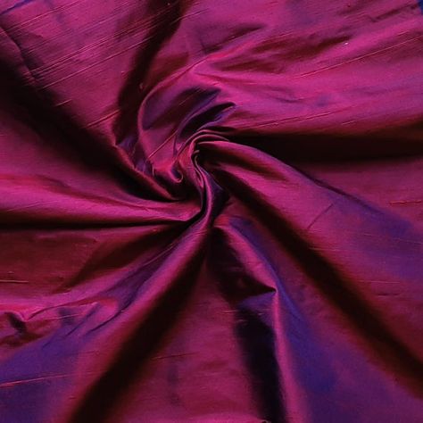 Dupioni Silk Fabric, Silk Fabric Dress, Raw Silk Fabric, Silk Satin Fabric, Shades Of Burgundy, Dupioni Silk, Bridal Bridesmaid Dresses, Indian Fabric, Burgundy Wine