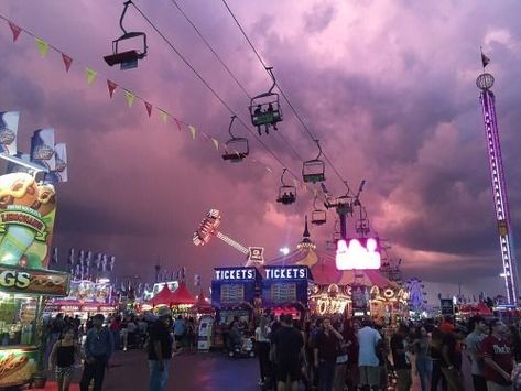 Arizona State Fair Sky Ride 90's Fashion, State Fair, Amusement Park, Small Towns, Pretty Pictures, Vintage Design, Diy Art, The Well, Arizona