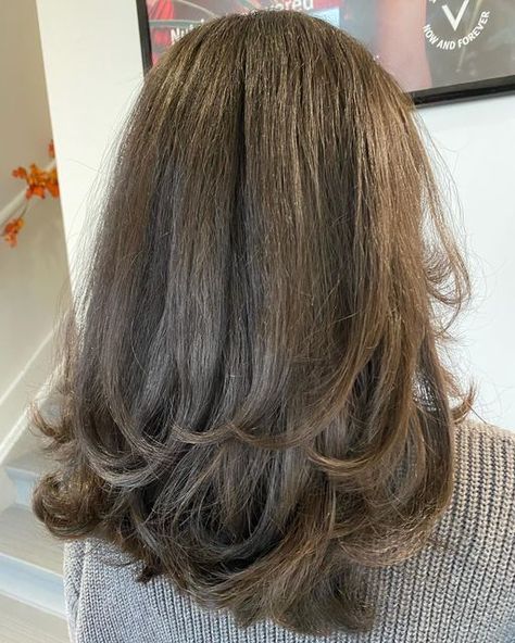 Longer Layers Short Hair, Front Layers Shoulder Length Hair, Small Layers Short Hair, Short Hair Subtle Layers, Long Layers On Short Length Hair, Short Soft Layers, Hairstyles For Short Hair Layers, Cute Layered Haircut Short, Short Layers Straight Hair