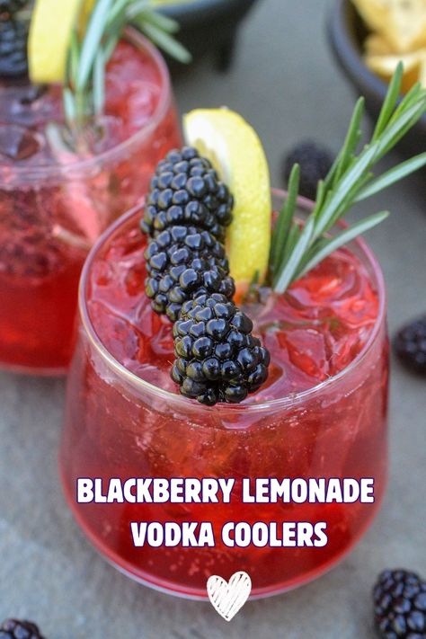 Blackberry Lemonade Vodka Cooler recipe is light & refreshing. A tasty summer Blackberry Cocktail. Blackberry Vodka Lemonade, Blackberry Mixed Drinks, Blackberry Punch Non Alcoholic, Blackberry Lemonade Cocktail, Blackberry Alcoholic Drinks, Blackberry Puree For Cocktails, Blackberry Vodka Cocktail, Blackberry Drinks Cocktails, Blackberry Cocktail Recipes