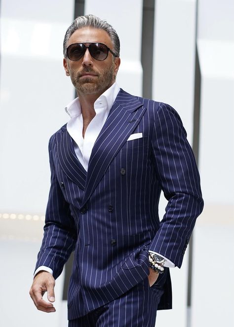 Italian Style Suit, Christopher Korey, Blue Pinstripe Suit, Stylish Men Wear, Stylish Mens Suits, Wedding Tuxedo, Blue Suit Wedding, Classy Suits, Wedding Outfit Men