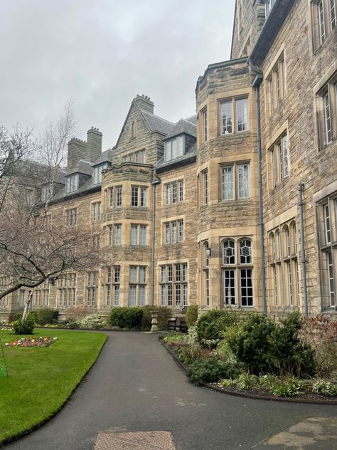 St Andrews Scotland Aesthetic, Light Academia School Aesthetic, British Academia Aesthetic, At Andrews University, St Andrews University Aesthetic, St Andrews Aesthetic, St Andrews University Scotland, Light Academia School, Lancaster Prep