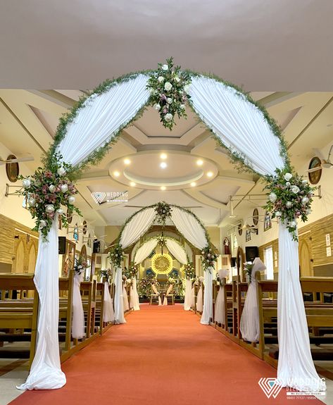 Hall Decoration For Wedding, Church Wedding Arch Ideas, Wedding Hall Decorations Simple, Simple Wedding Church Decorations, Quinceanera Church Decorations, Wedding Hall Entrance Decorations, Church Entrance Wedding Decorations, Church Entrance Decor, Church Ceremony Decorations