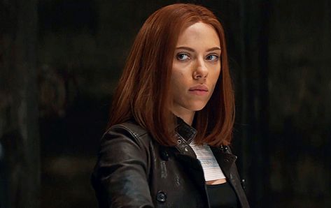 Natasha Romanoff Captain America, Scarlette Johanson Hair, Scarlett Johansson Gif, Shakespeare In The Park, Captain America The Winter Soldier, Natalia Romanova, Captain America Winter Soldier, Marvel Daredevil, Yelena Belova