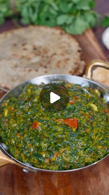 Lunch Curry Recipes, Methi Sabji Recipe, Palak Sabji Recipe, Veggie Food Recipes, Lehsuni Methi, Gujarati Sabji Recipe, Indian Sabji Recipe, Easy Dinner Recipes Indian, Easy Lunch Recipes Indian