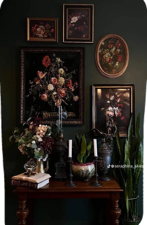 Diy Dark Academia, Academia Living Room, Dark Academia Living Room, Gothic Halloween Decor, Dark Academia Home, Hallway Gallery, Hallway Gallery Wall, Moody Home Decor, Dark Cottage Core